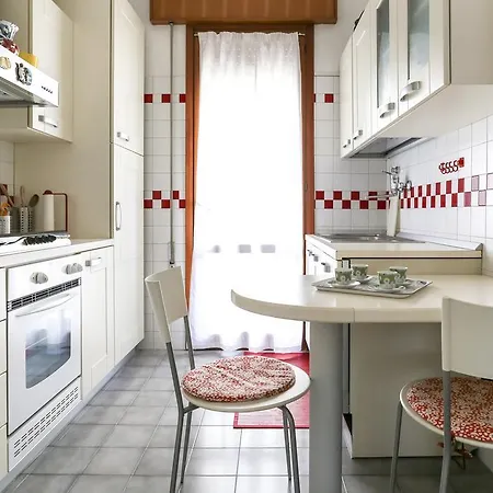 Lia House Mestre