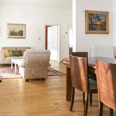 Apartment Lia House Mestre
