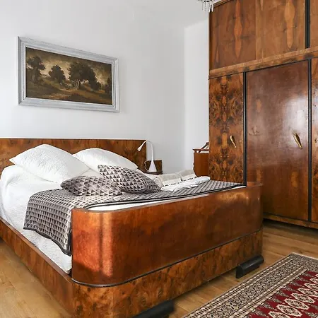 Lia House Apartment